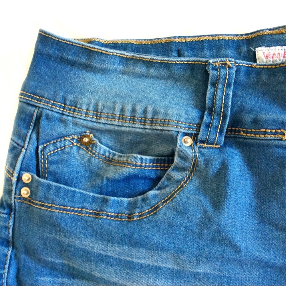 YMI Wanna Betta Butt stretchy denim shorts size 11 Juniors - Picture 4 of 11